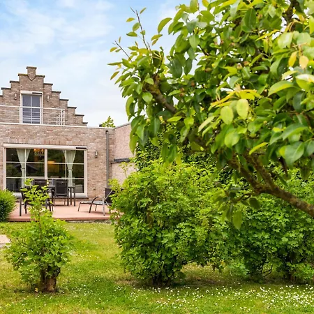 Holiday home Rust Achter De Kust