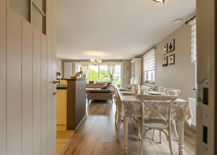 Rust Achter De Kust Holiday home *